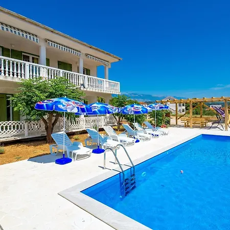 Amazing In דירה *